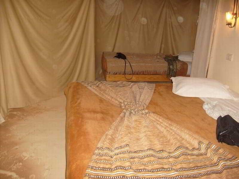 Campement Yadis Ksar Ghilane Exteriör bild